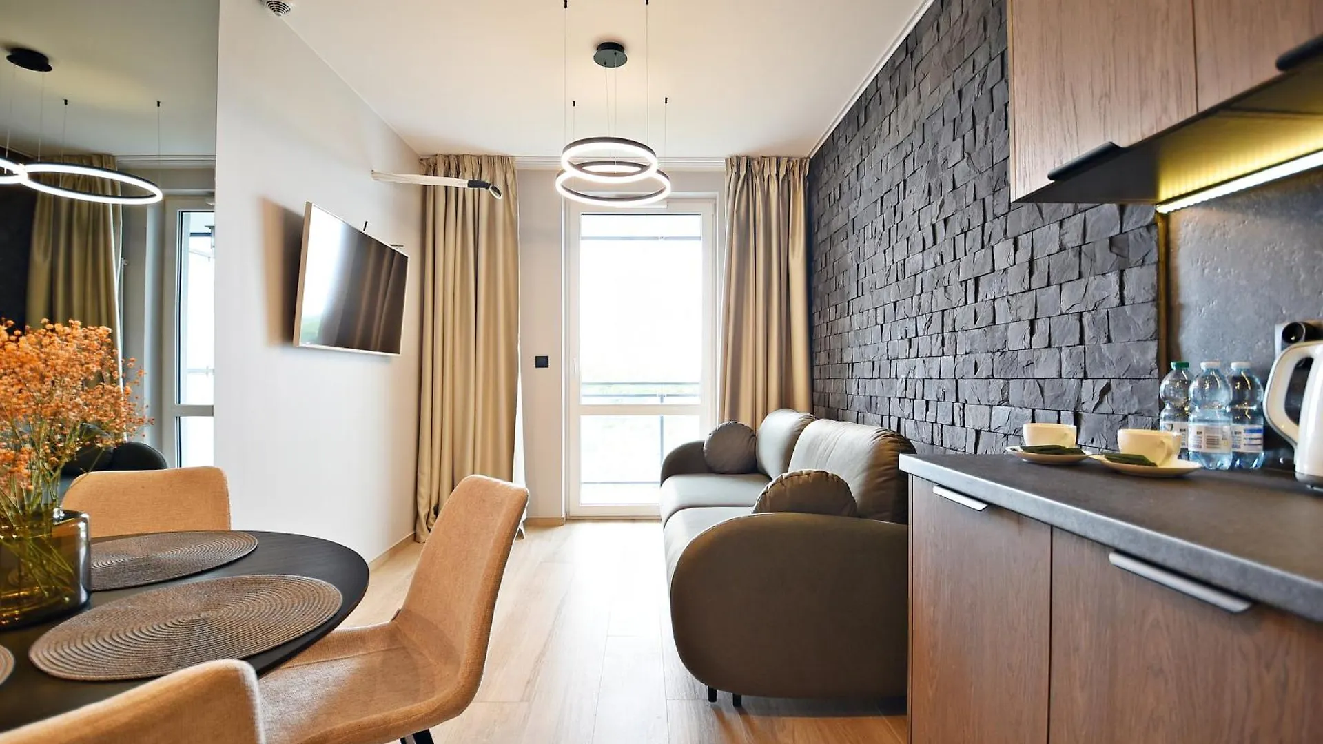 Aycon Apartments By Warszawa