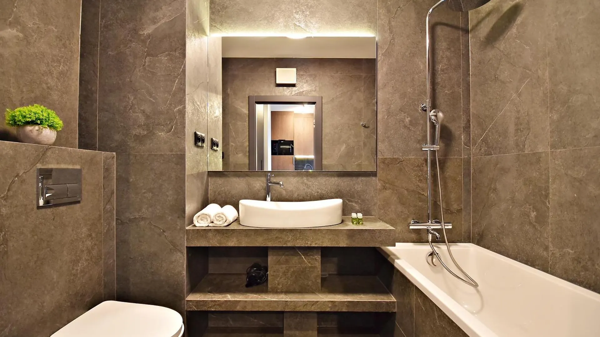 Aycon Apartments By Warszawa