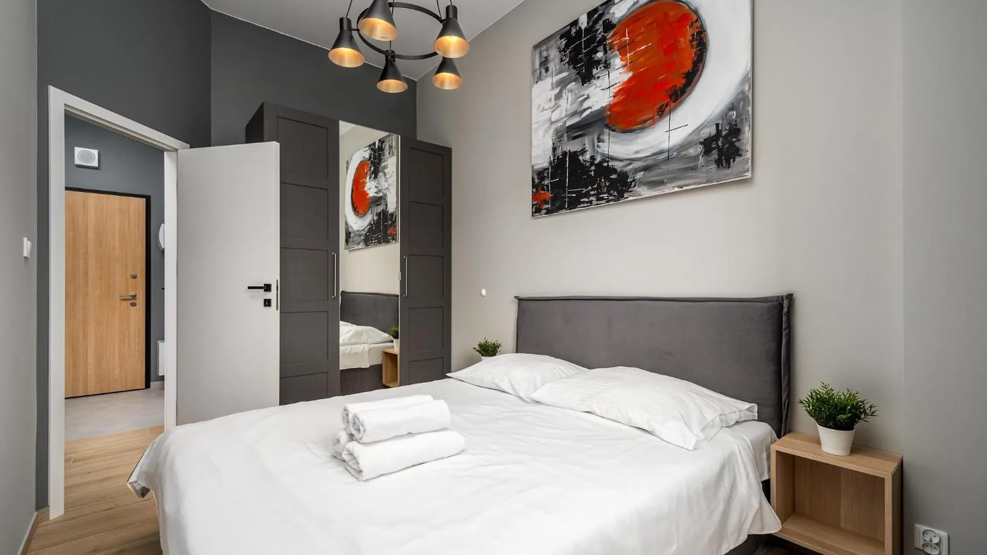 Aycon Apartments By Warsaw