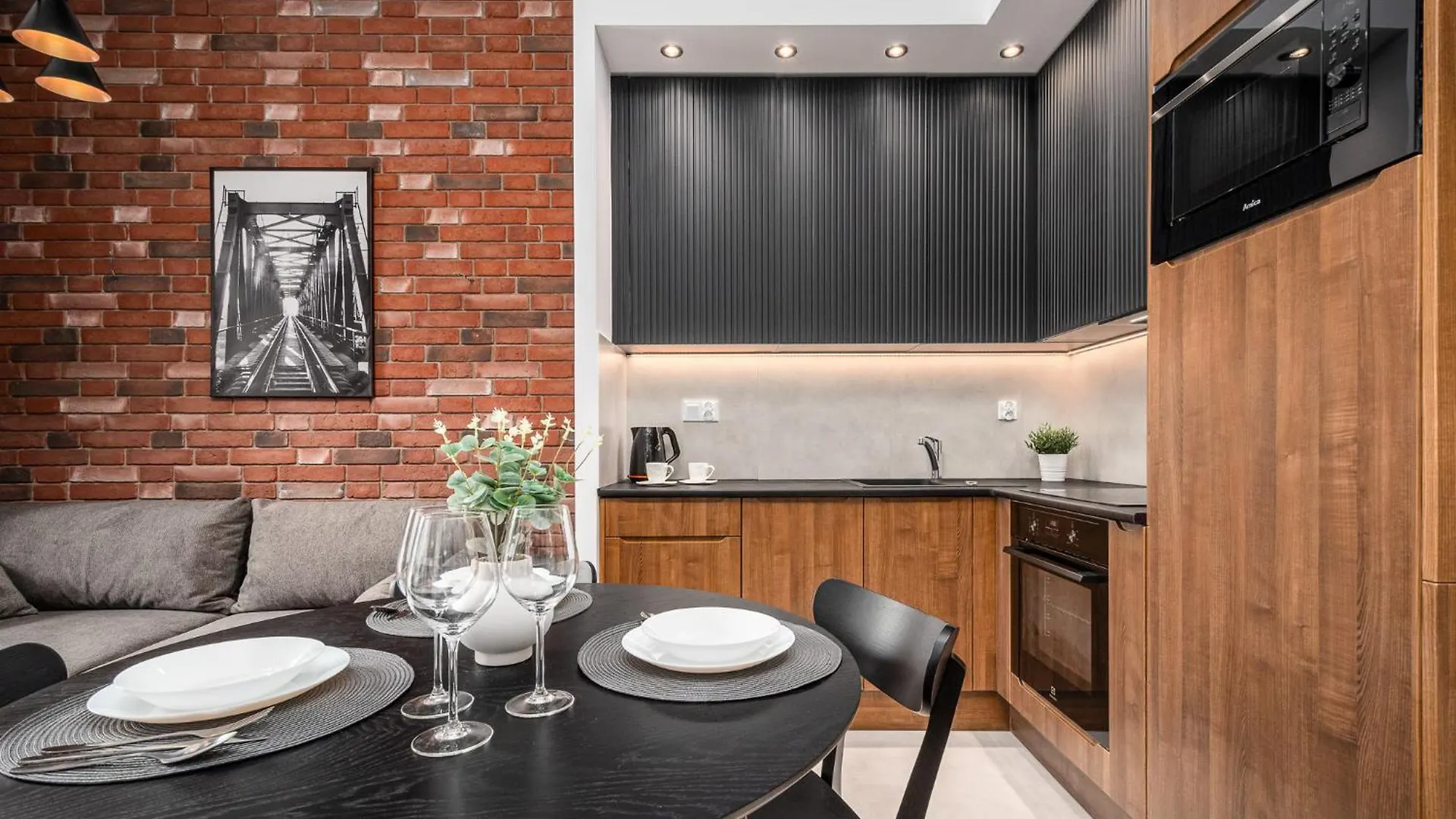 Aycon Apartments By Warsaw Poland