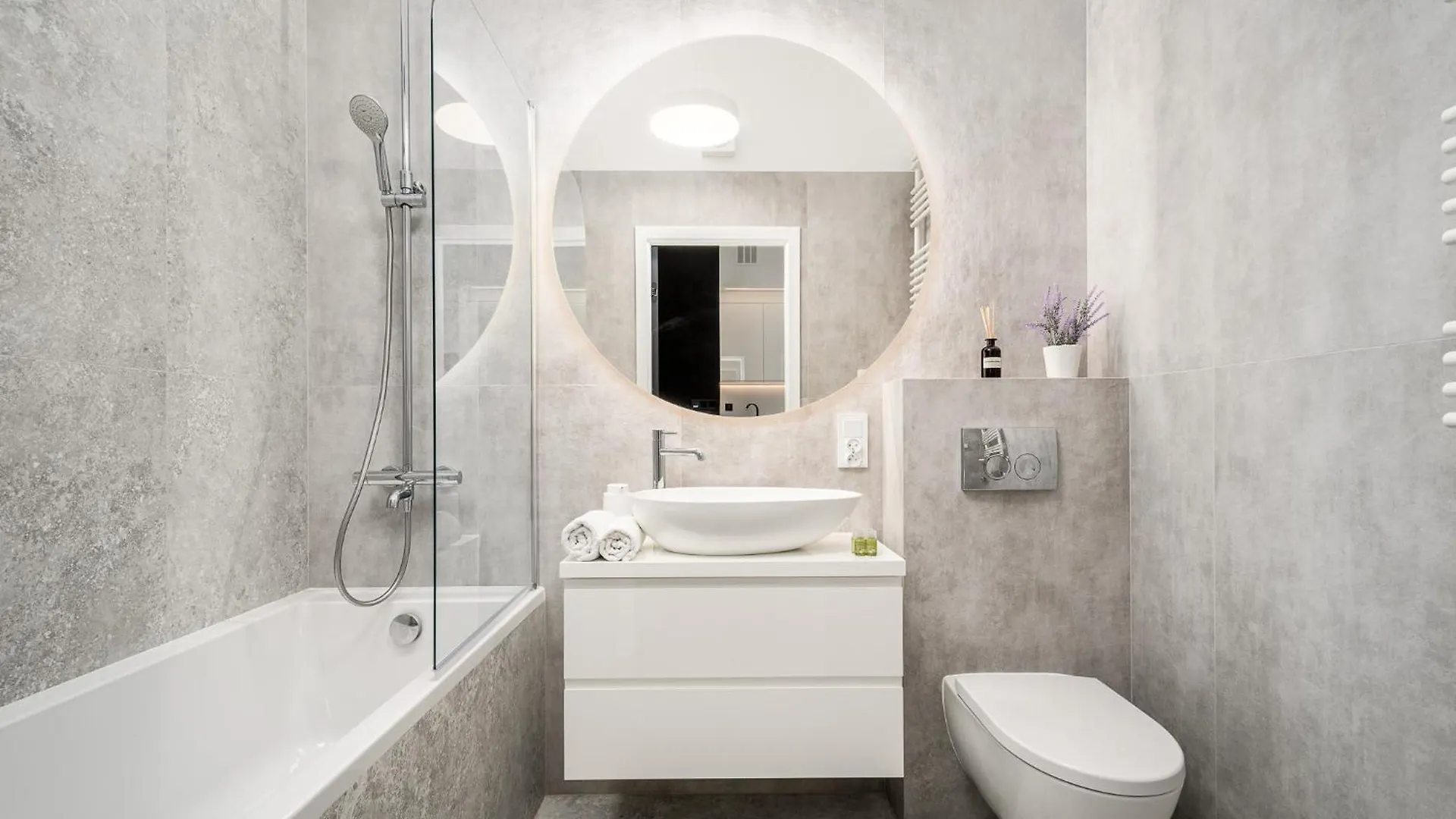 Aycon Apartments By Warszawa 0*,
