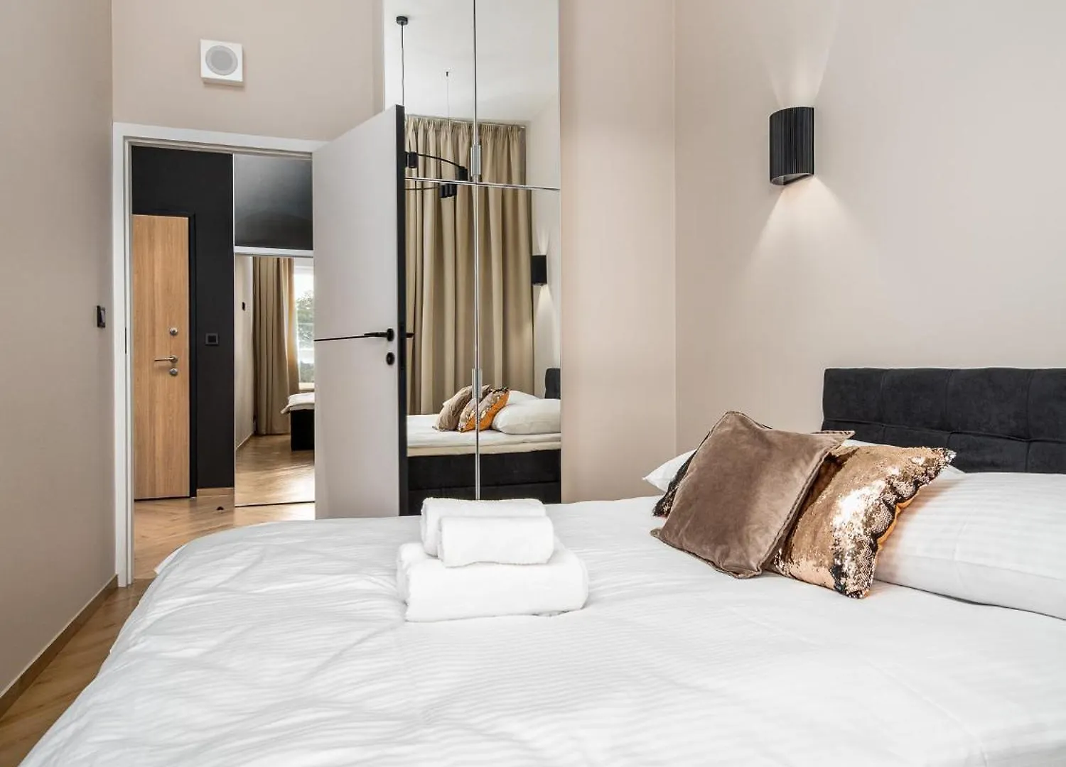 Aycon Apartments By Warszawa